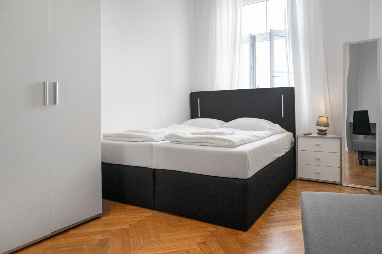 Superb 7Br Shared Apartment- Near Hauptbahnhof Wien Exteriör bild