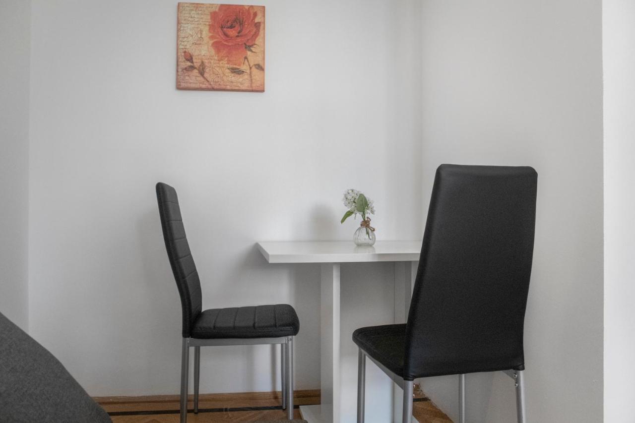 Superb 7Br Shared Apartment- Near Hauptbahnhof Wien Exteriör bild