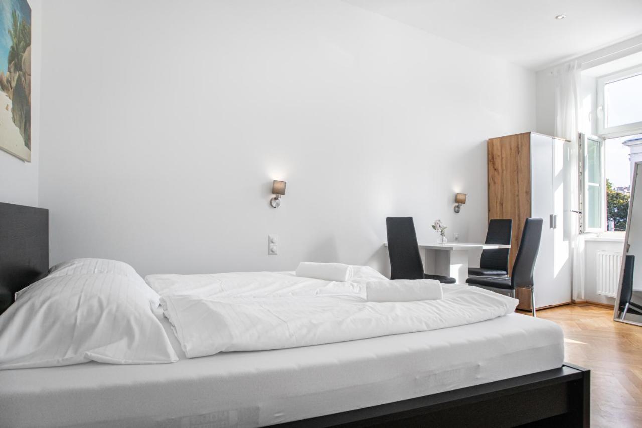 Superb 7Br Shared Apartment- Near Hauptbahnhof Wien Exteriör bild