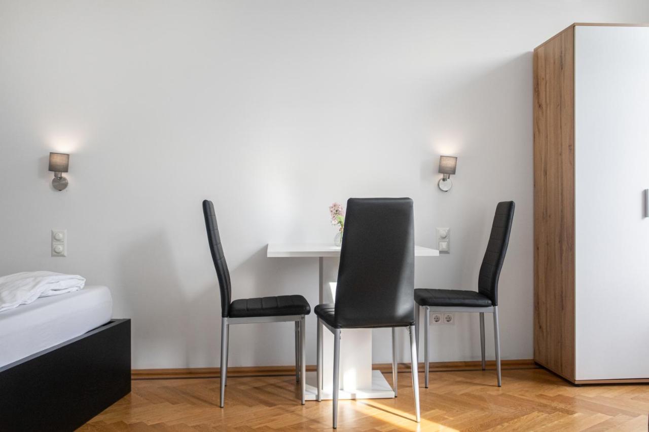 Superb 7Br Shared Apartment- Near Hauptbahnhof Wien Exteriör bild