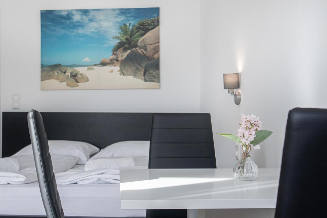 Superb 7Br Shared Apartment- Near Hauptbahnhof Wien Exteriör bild