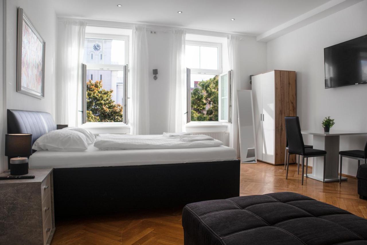 Superb 7Br Shared Apartment- Near Hauptbahnhof Wien Exteriör bild