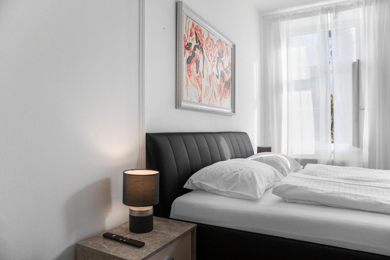 Superb 7Br Shared Apartment- Near Hauptbahnhof Wien Exteriör bild