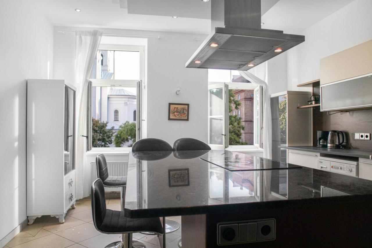Superb 7Br Shared Apartment- Near Hauptbahnhof Wien Exteriör bild